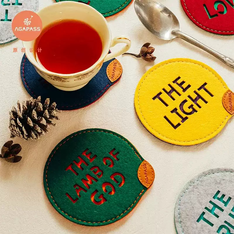 Agapass Felt Coaster Set